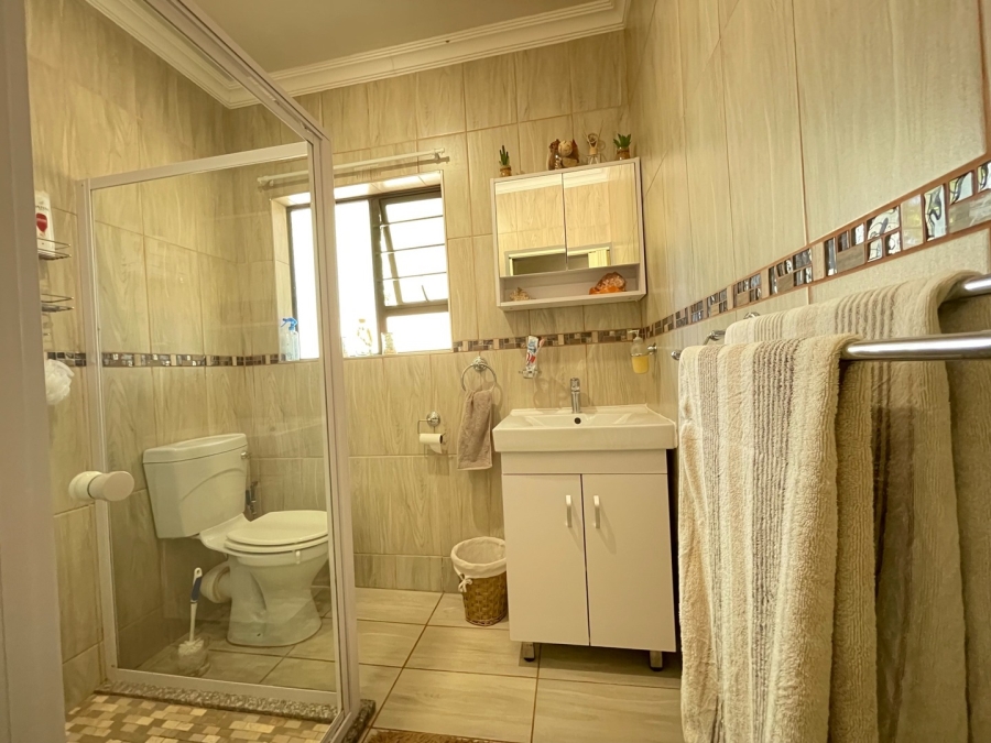 3 Bedroom Property for Sale in Flimieda North West